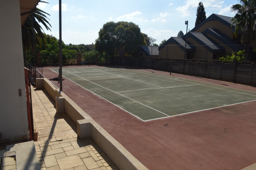 4 Bedroom Property for Sale in Wilkoppies North West